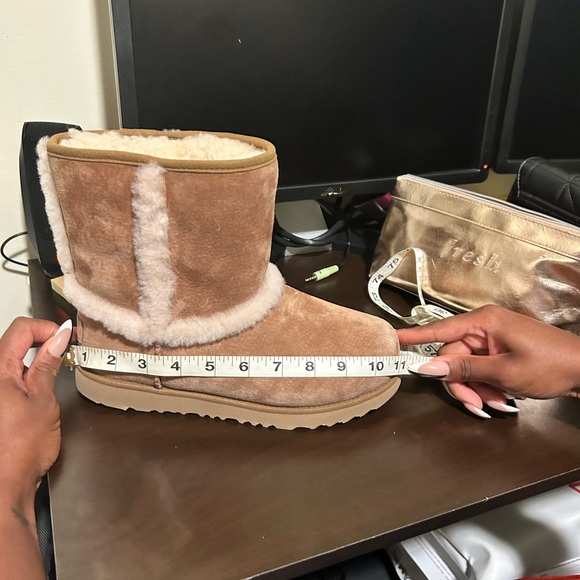 UGG HADLEY II WATERPROOF BOOTS - Picture 6 of 10